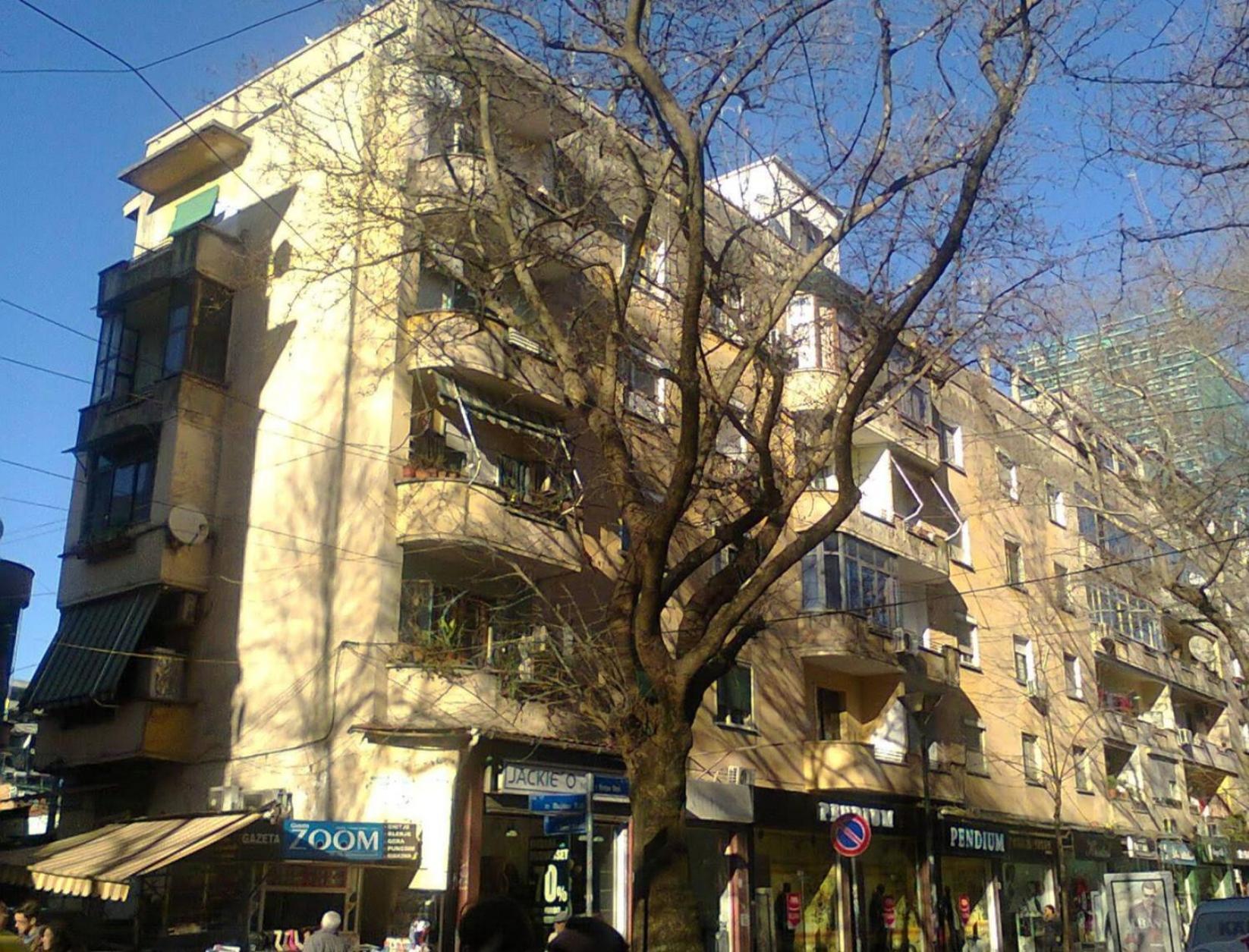 An Apartment With Fireplace Tirana Kültér fotó